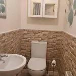 Cosy Two-bedroom House With Study In A Good Location In Brentry